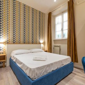 Economy King Room