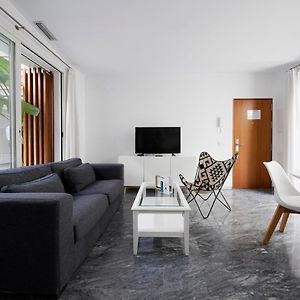 Large 2 Bedroom Apartment