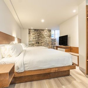 Economy Quadruple Room
