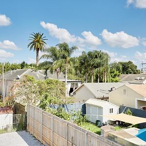 Sonder At Delachaise Row