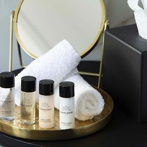 Eiffel King Suite