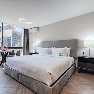 Deluxe Junior Suite