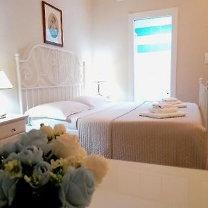 Private Bathroom King Room