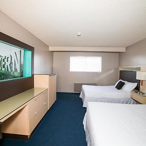 Las Vegas Hostel (Adults Only)