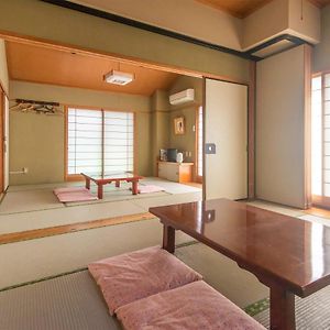 Japanese-Style Two Room Room