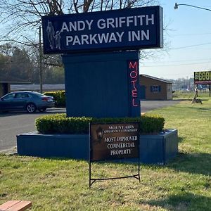 Andy Griffith Parkway Inn
