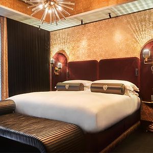 Luxury Room