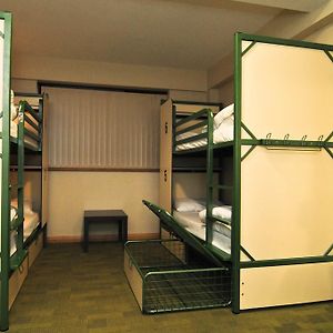 Dormitory Room Mixed