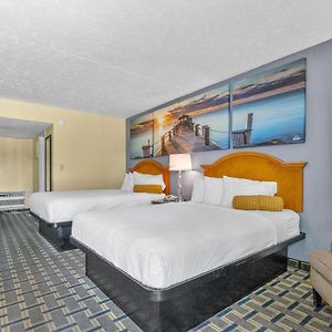 Deluxe Queen Room Two Queen Beds Non-Smoking