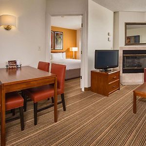 Two Bedroom Suite Queen Each Hearing Accessible