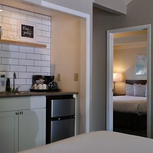 Superior Room 1 King Bed & 1 Queen Bed