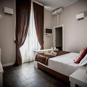 Classic Queen Room
