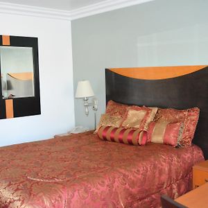Queen Room Disability Access