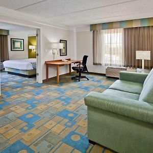 One-Bedroom King Suite Non-Smoking