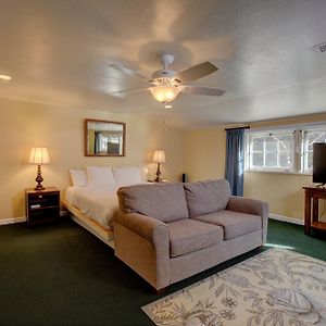 King Room Non-Smoking