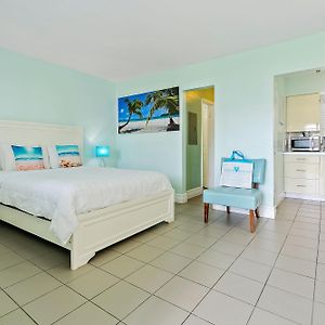 Boutique Studio