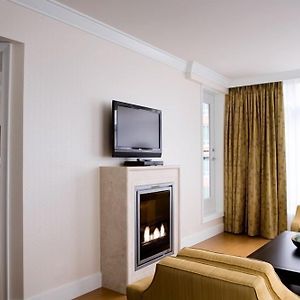 Boutique One-Bedroom Suite