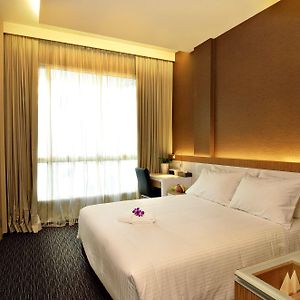 Superior Queen Room