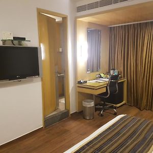 Club Room