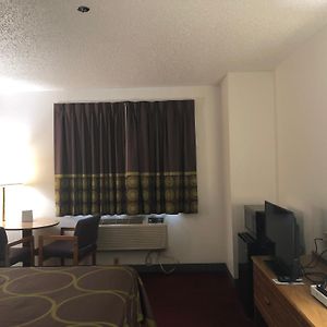 Queen Room Disability Access or Non-Smoking