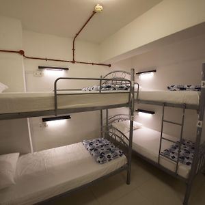 Dormitory Room Mixed