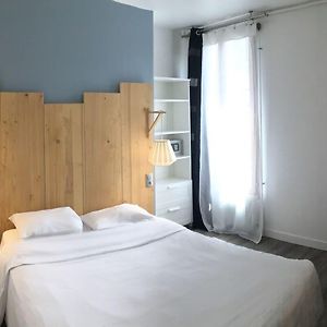 Premium Queen Room