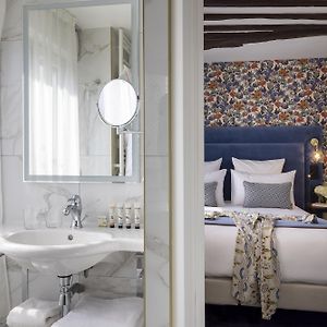 Two-Bedroom King Suite