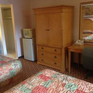 Deluxe Queen Room Two Queen Beds