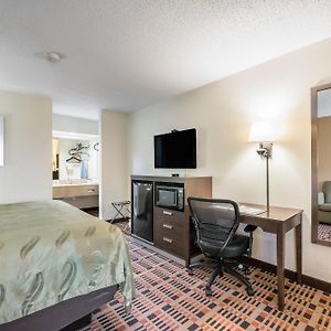 King Room Accessible or Non-Smoking