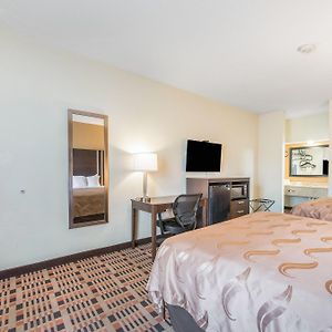 Queen Room Two Queen Beds Non-Smoking