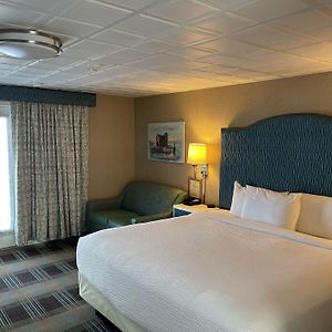 Premium King Room