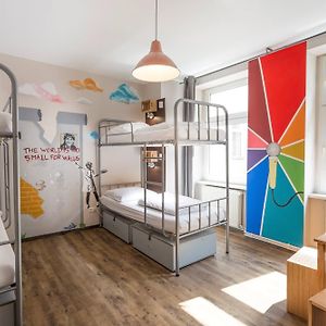 Dormitory Room Mixed