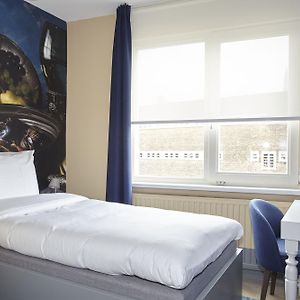 Small Single Room