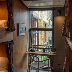 Dormitory Room Female only