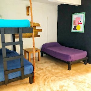 Dormitory Room Mixed
