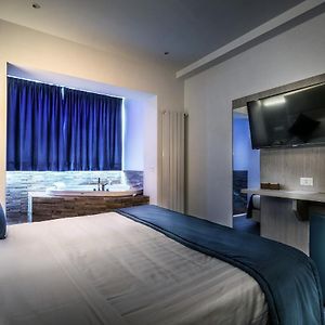 Suite Blue Style