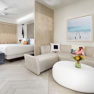 Premier King Suite