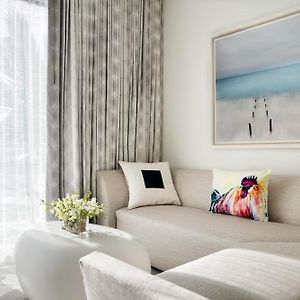 Luxury Second Floor King Suite