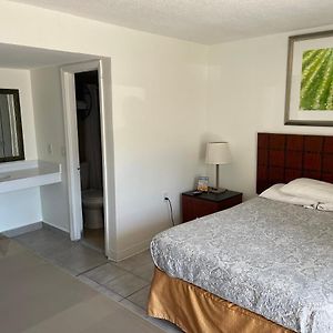 Single Room Balcony
