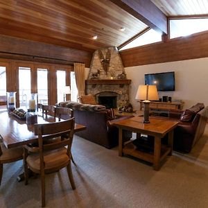 Flagstaff Three Bedroom Suite With Majestic Mountain Views Condo