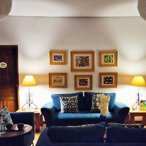 Villa Sueno Azul B&B