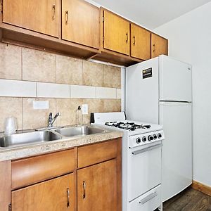 Deluxe King Studio