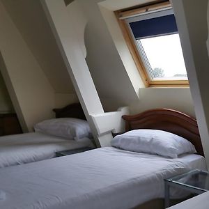 Private Bathroom Triple Room