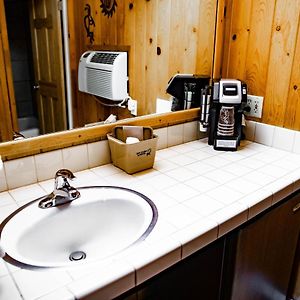 Standard Queen Room Two Queen Beds Pet Friendly