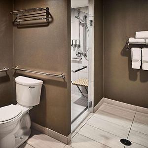 Deluxe  Room Hearing accessible