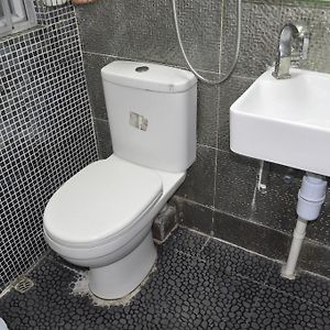 Triple Room Bathroom