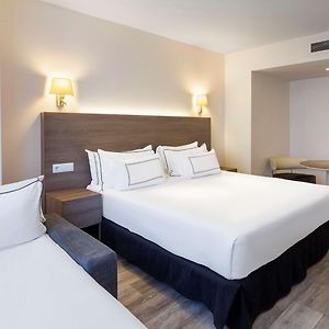 Melia Triple Room
