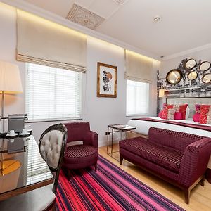Premium King Room