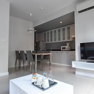 Family King Suite