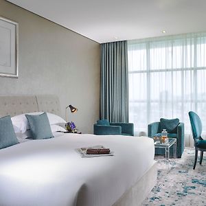 Executive King Room